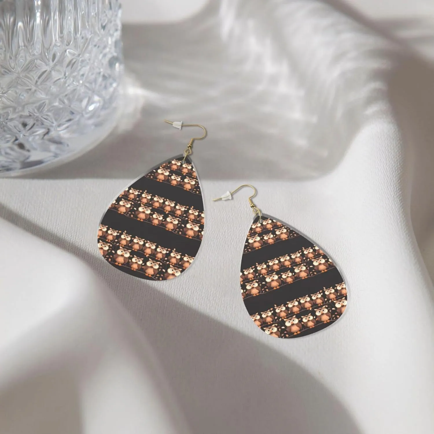 Stylish Drop-Shaped Acrylic Earrings Lightweight Printed Teardrop Dangle Earrings for Women (Cute Brown Cartoon Owls)