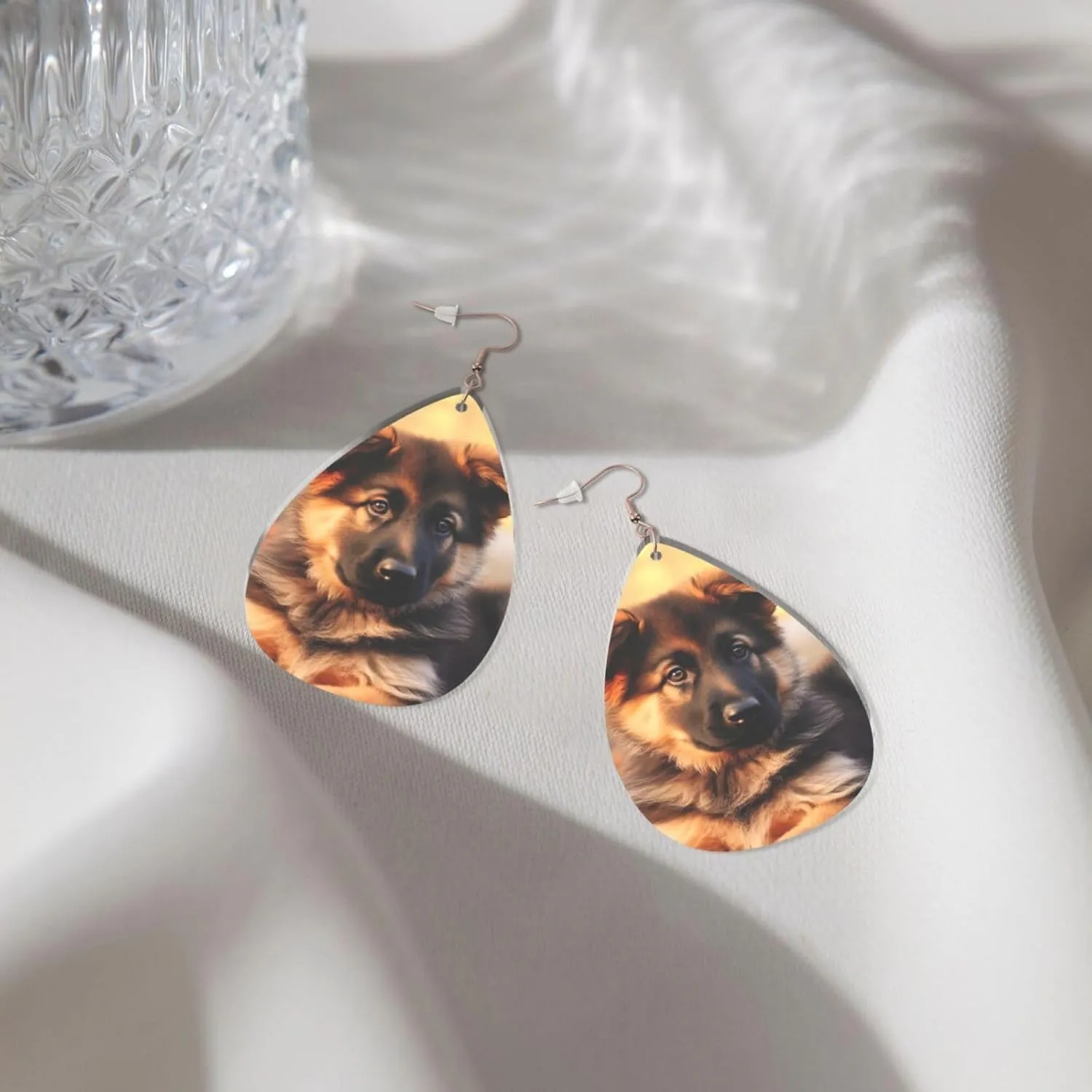 Stylish Drop-Shaped Acrylic Earrings Lightweight Printed Teardrop Dangle Earrings for Women (Cute German Shepherd Puppy)