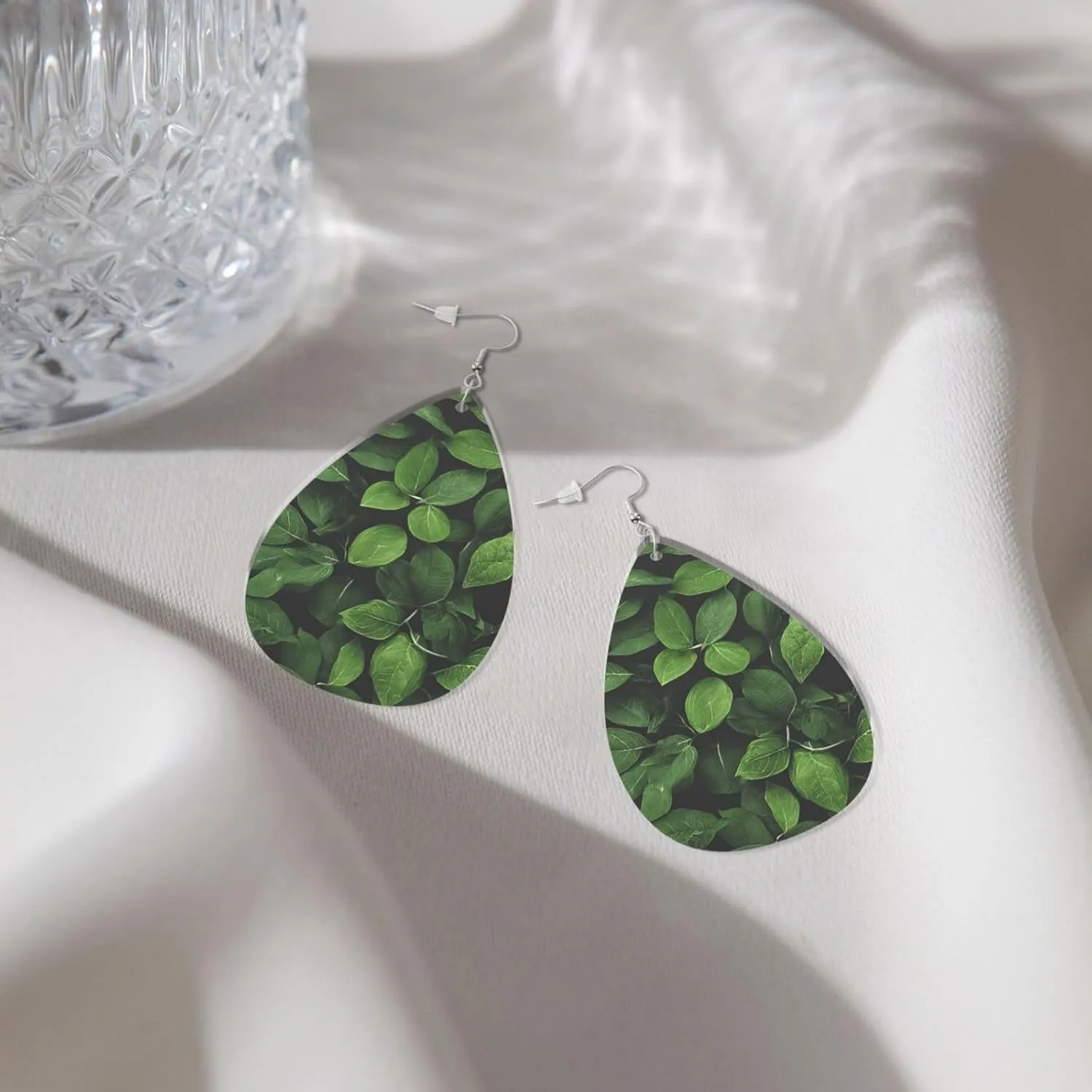 Stylish Drop-Shaped Acrylic Earrings Lightweight Printed Teardrop Dangle Earrings for Women (St Patricks Day Leaves)