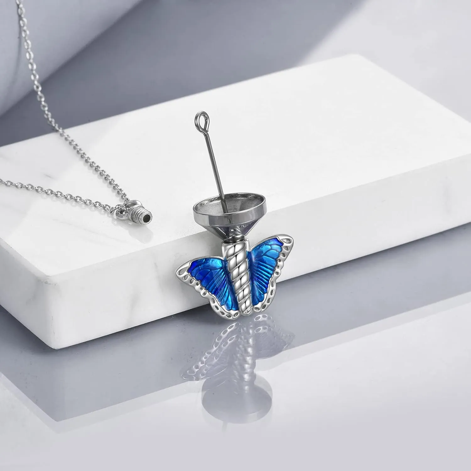 WINNICACA Necklace for Women S925 Sterling Silver Pendant Necklaces Jewelry Gifts for Women Her Wife Mom Daughter Birthday Anniversary Christmas Gifts