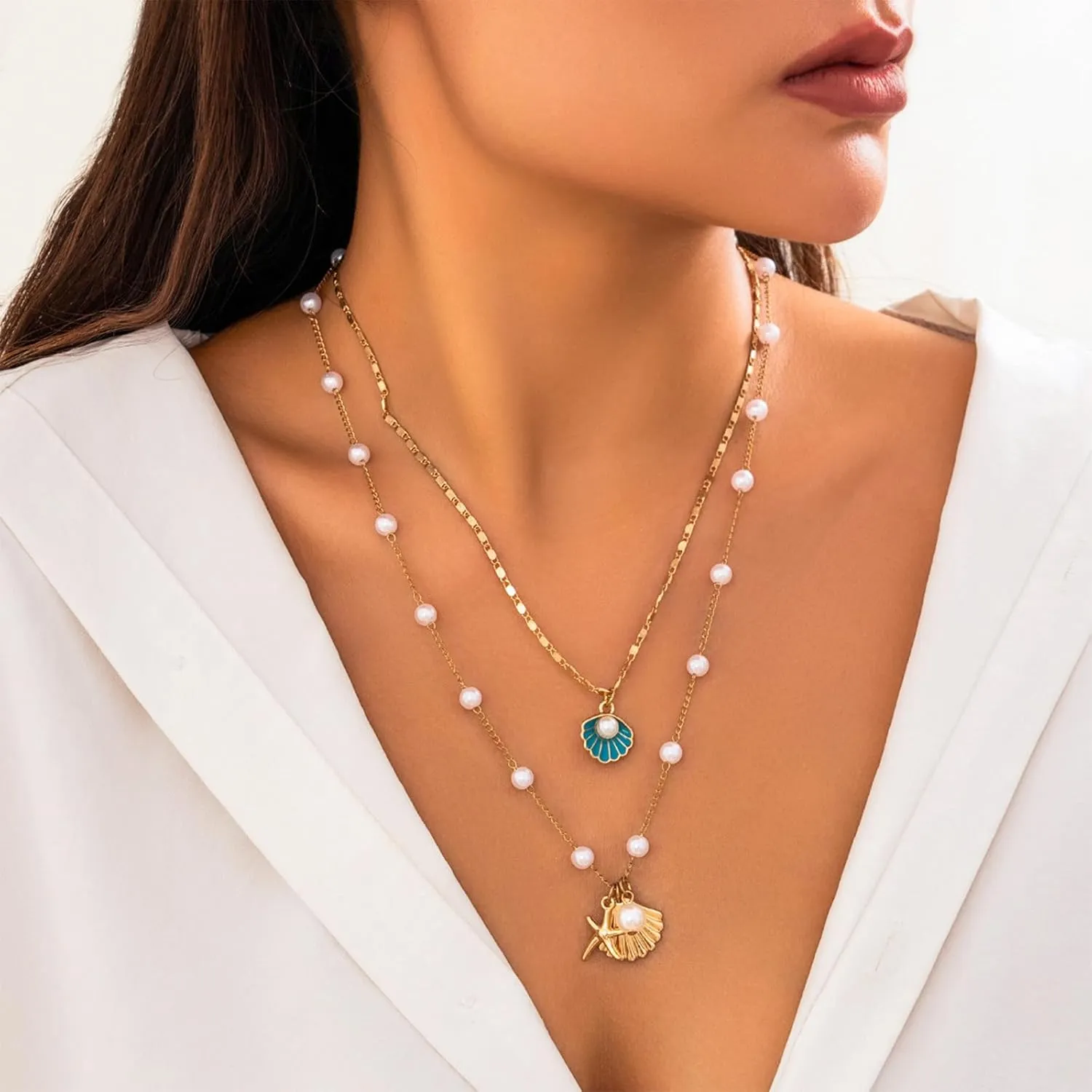 YANCHUN Shell Necklace Beach Jewelry for Women Sea Shell Necklace Layered Gold Shell Charm Necklaces Summer Outfits fwomen Beach Fashion 2025