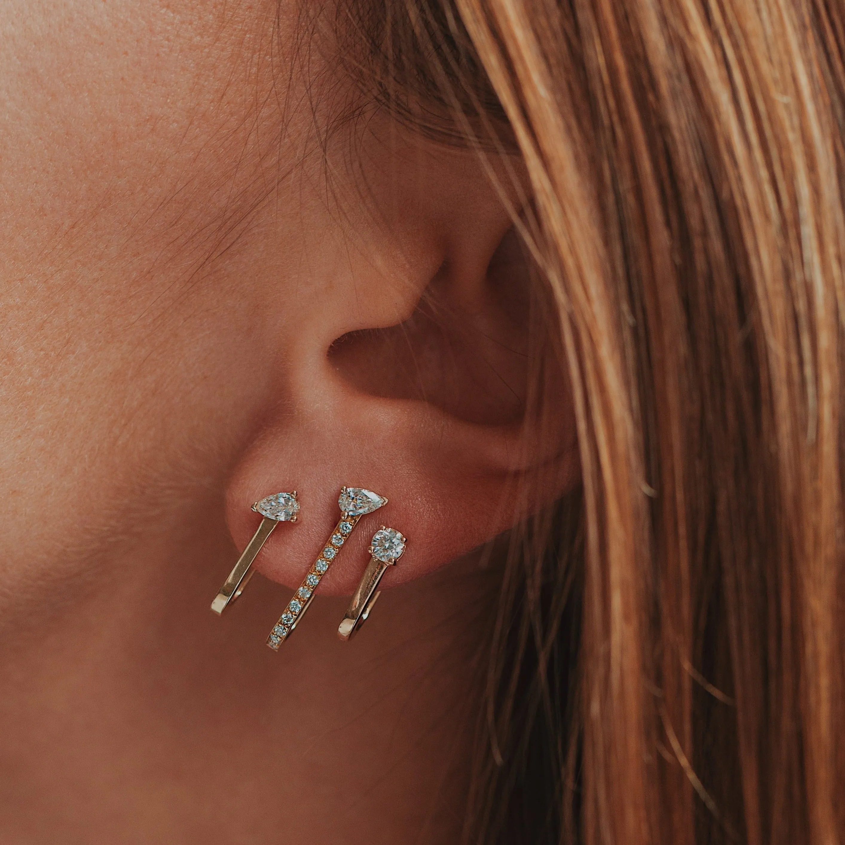 Yara Mismatched U Shaped Earrings