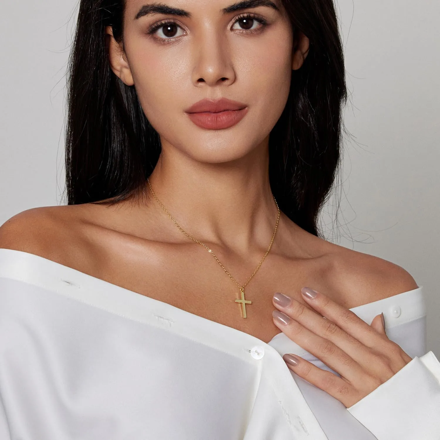 Zeffy Cross Necklace for Women,18K Gold/Silver Plated Tiny Cubic Zirconia Cross Pendant Necklace for Women Simple Layered Cross Necklaces for Women